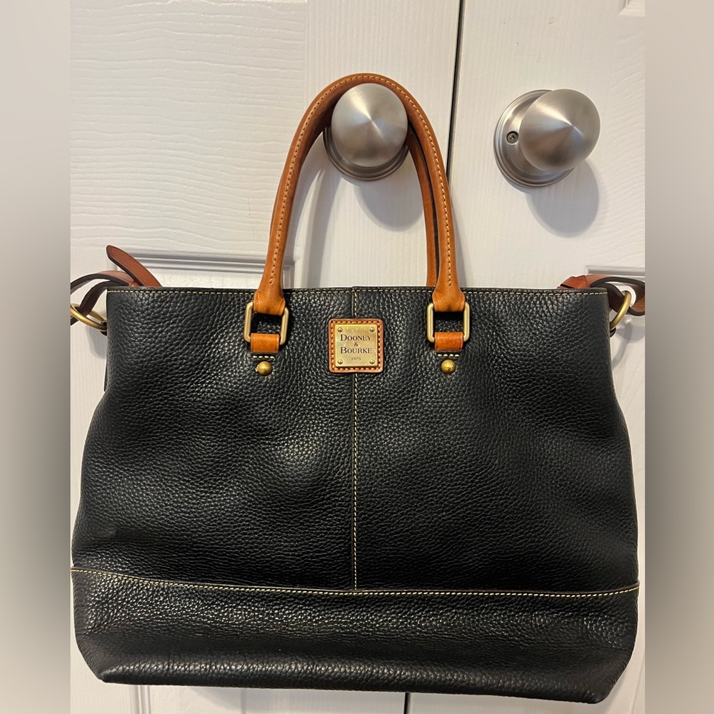 Black Dooney & Bourke
